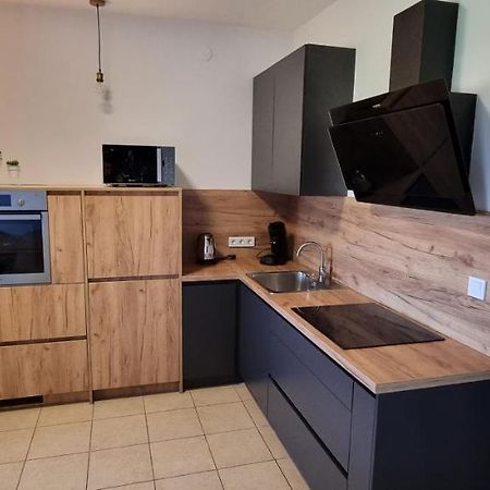Oaza Klara Apartment Karlovac Ngoại thất bức ảnh