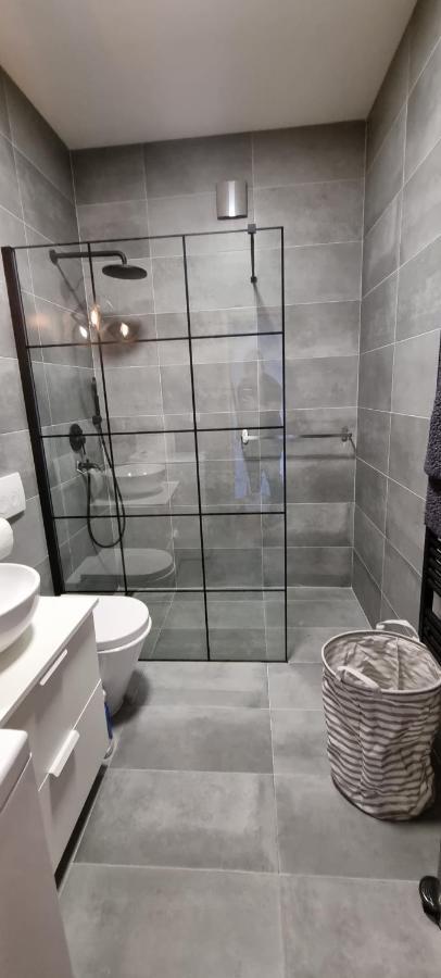 Oaza Klara Apartment Karlovac Ngoại thất bức ảnh